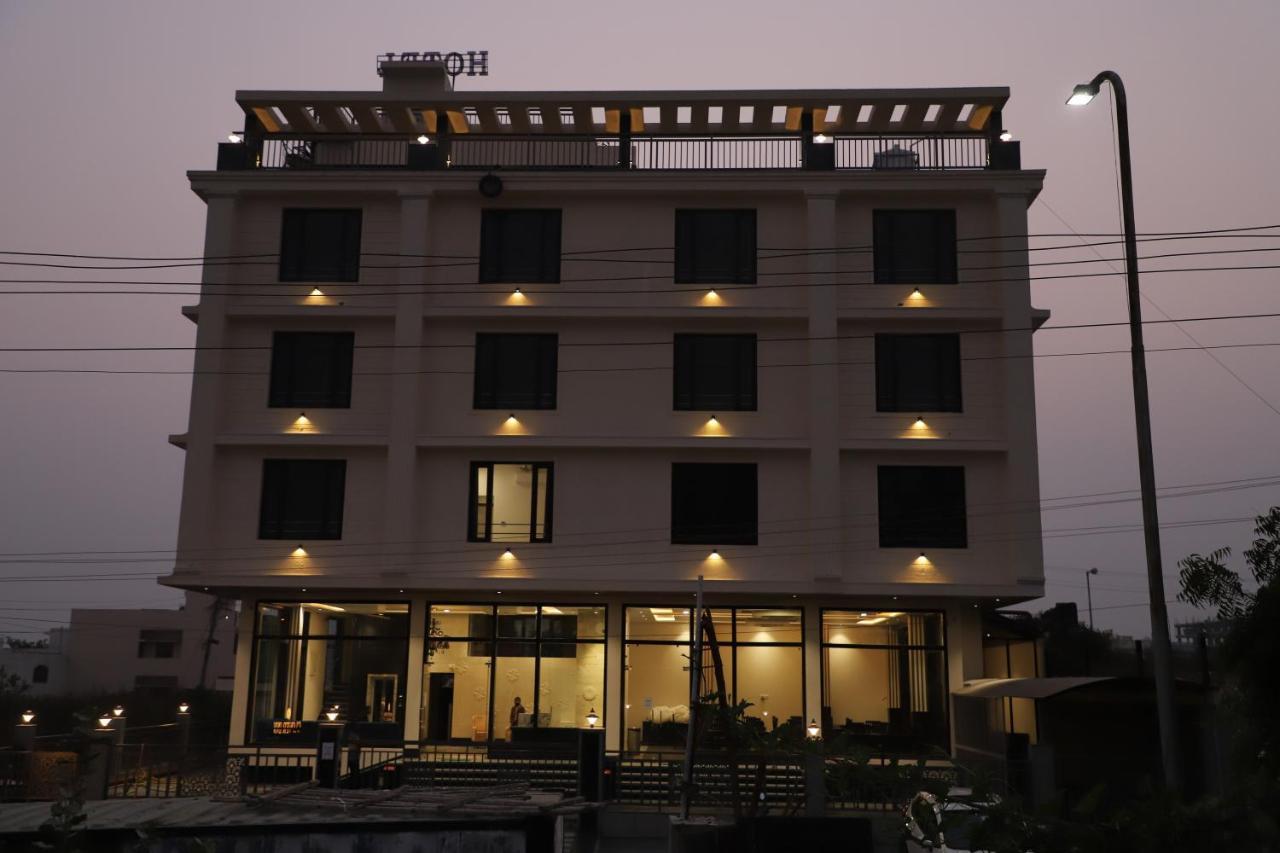 Clover Inn Udaipur Exterior photo
